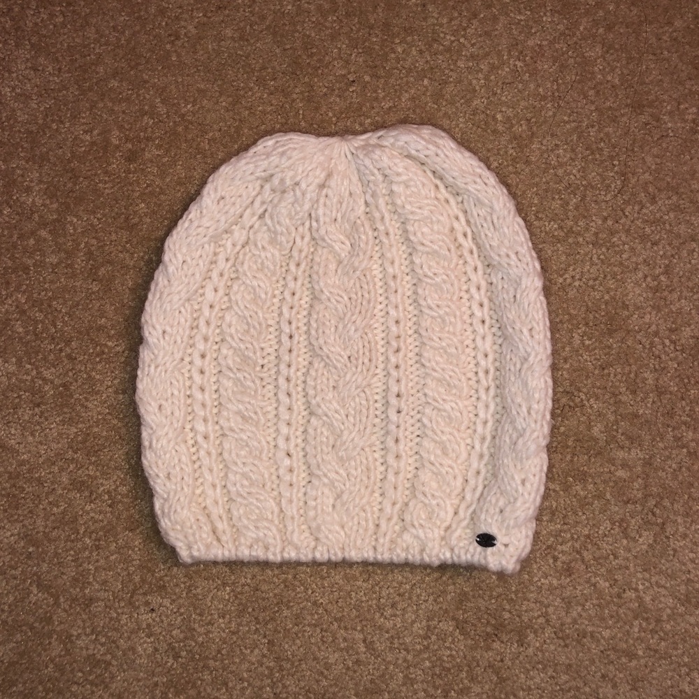 American Eagle knit beanie
